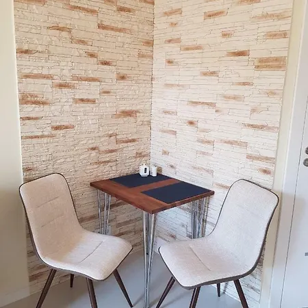 Appartement Dom Saski 10 Minut Od Centrum Warszawy Warschau