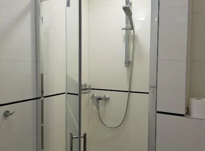 Dom Saski 10 Minut Od Centrum Warszawy شقة